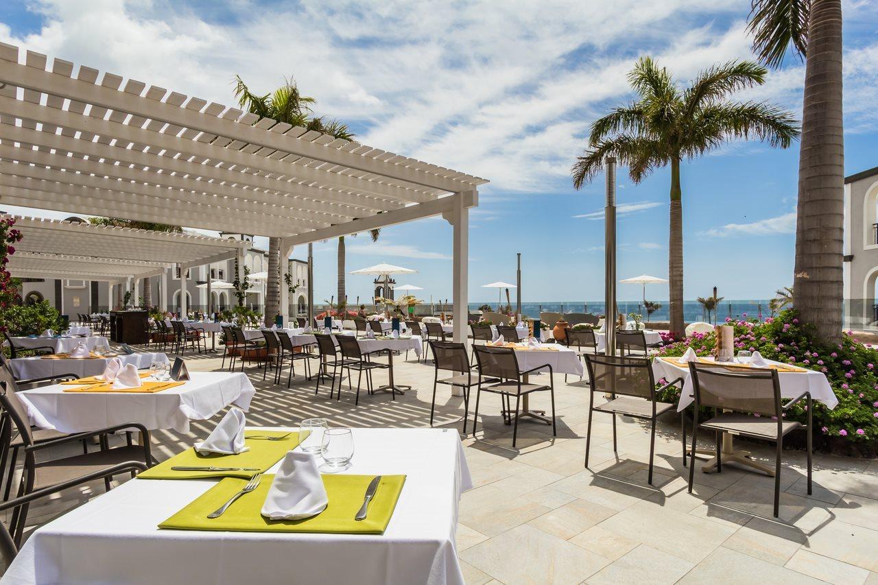 Royal Palm Resort & Spa (Adults Only) Playa De Esquinzo 외부 사진